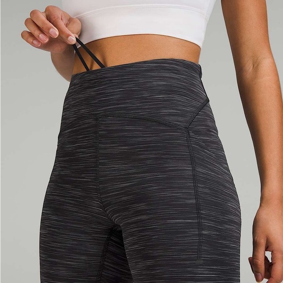 Lululemon Power Thru High Rise Abrasion Resistant Tight 25" Heathered Black Sz 6 - Picture 3 of 9